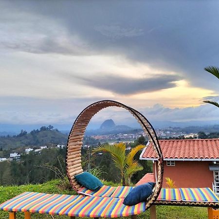 El Mirador De Guatape 2 Hotell Exteriör bild