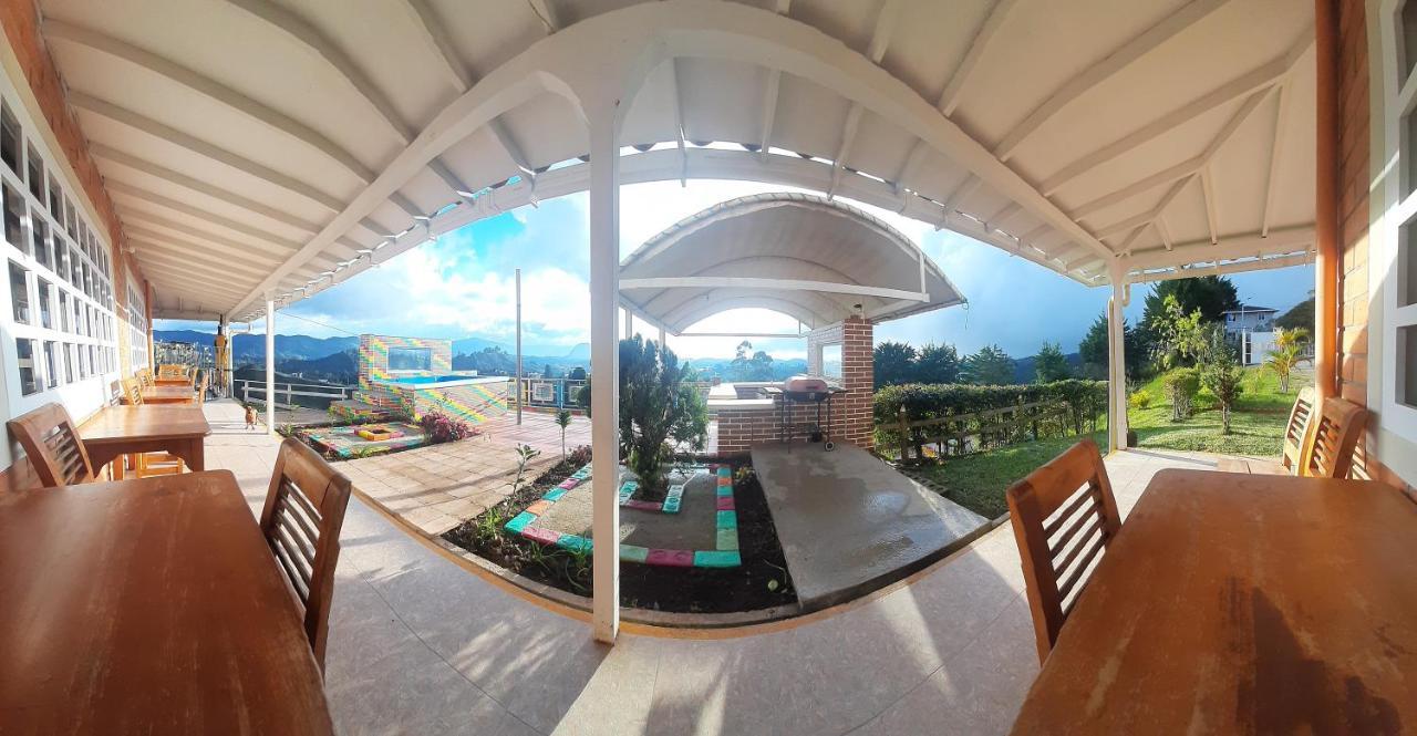 El Mirador De Guatape 2 Hotell Exteriör bild