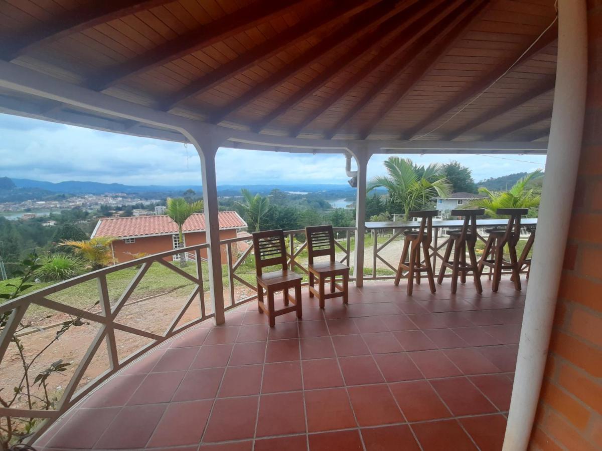 El Mirador De Guatape 2 Hotell Exteriör bild
