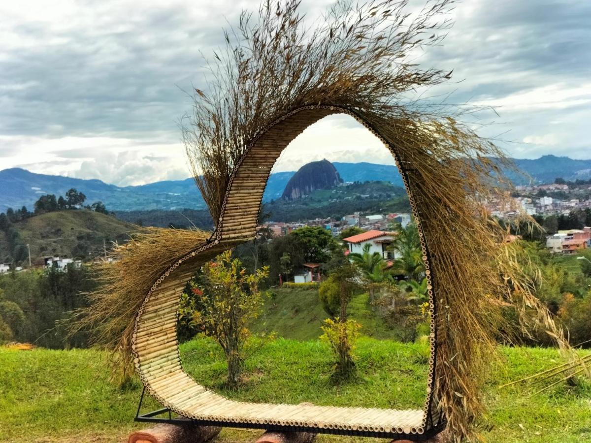 El Mirador De Guatape 2 Hotell Exteriör bild