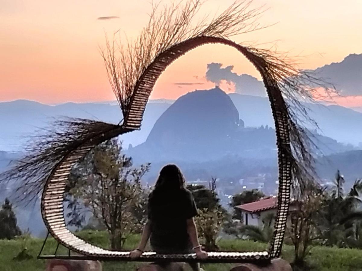 El Mirador De Guatape 2 Hotell Exteriör bild