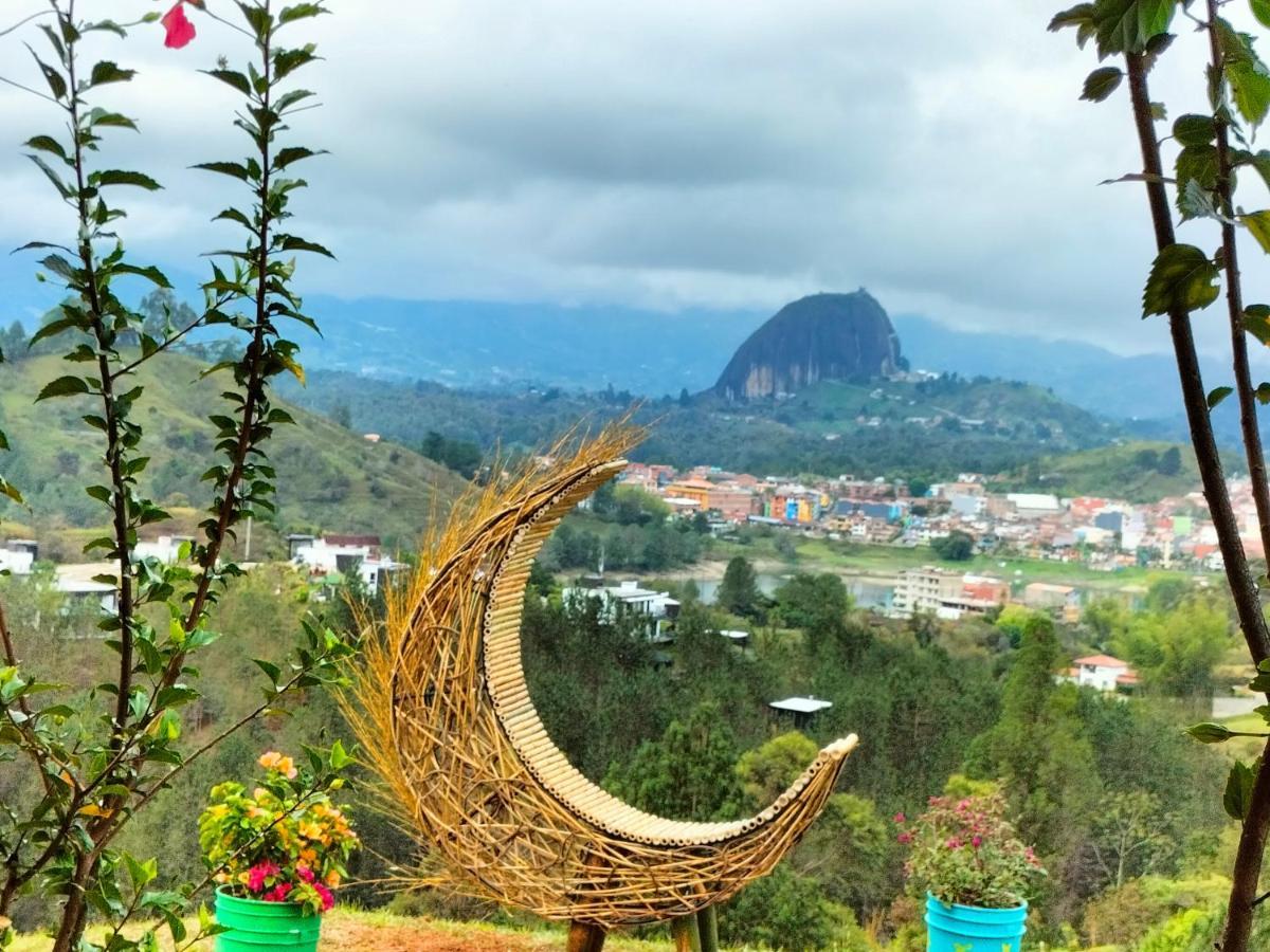 El Mirador De Guatape 2 Hotell Exteriör bild