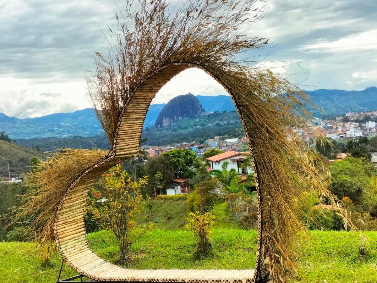 El Mirador De Guatape 2 Hotell Exteriör bild