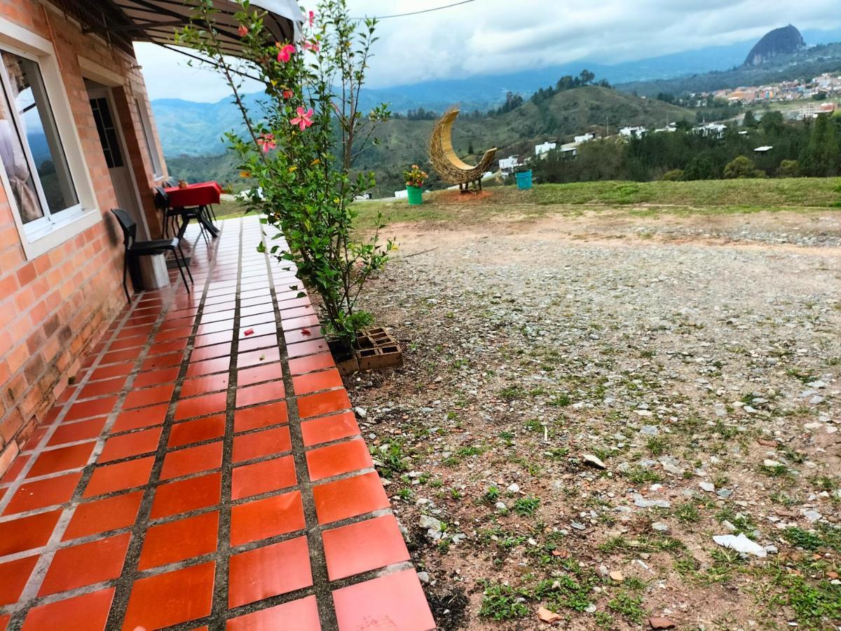 El Mirador De Guatape 2 Hotell Exteriör bild