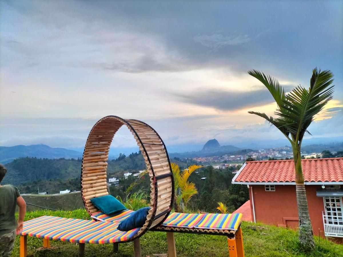 El Mirador De Guatape 2 Hotell Exteriör bild